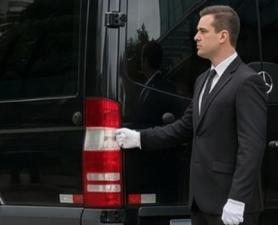 Locação De Carros Com Motoristas Bilíngues